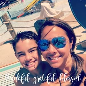 Meet your Posher, Estrella